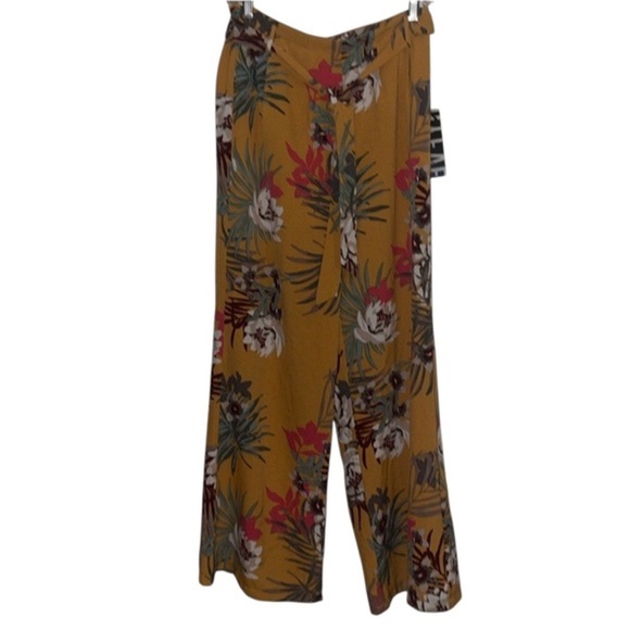 🌹NWT/HYFVE BELTED FLORAL PANTS - Picture 1 of 8